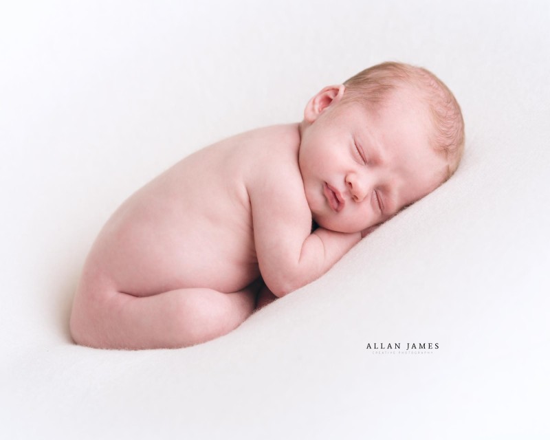 Newborn-baby-photographer-Bridgend-Porthcawl-Cowbridge-Cardiff-Swansea-llantrisant (3)